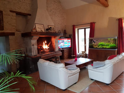 Maison - 300 m² - 8 pièces