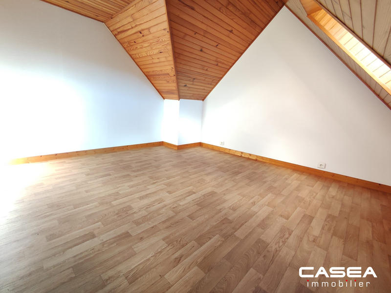 Maison ancienne - 93 m² - 6 pièces