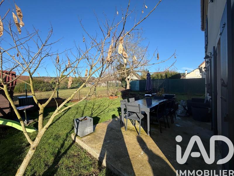 Maison - 88 m² - 5 pièces