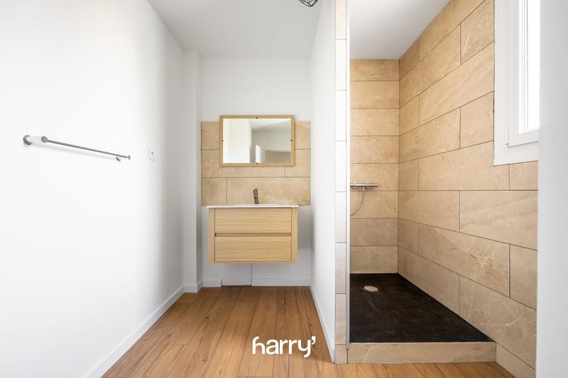 Appartement - 64 m² - 3 pièces