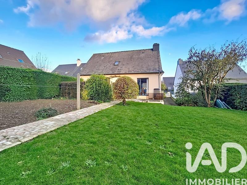 Maison - 104 m² - 5 pièces