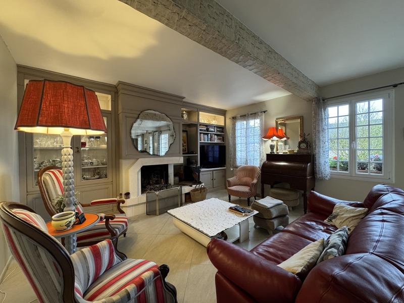 Maison ancienne - 151 m² - 7 pièces