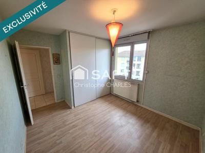Appartement - 81 m² - 4 pièces