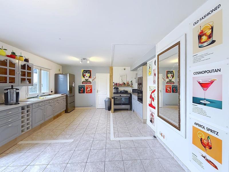 Maison - 158 m² - 5 pièces