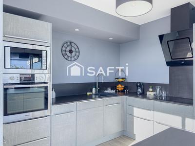 Appartement - 103 m² - 5 pièces