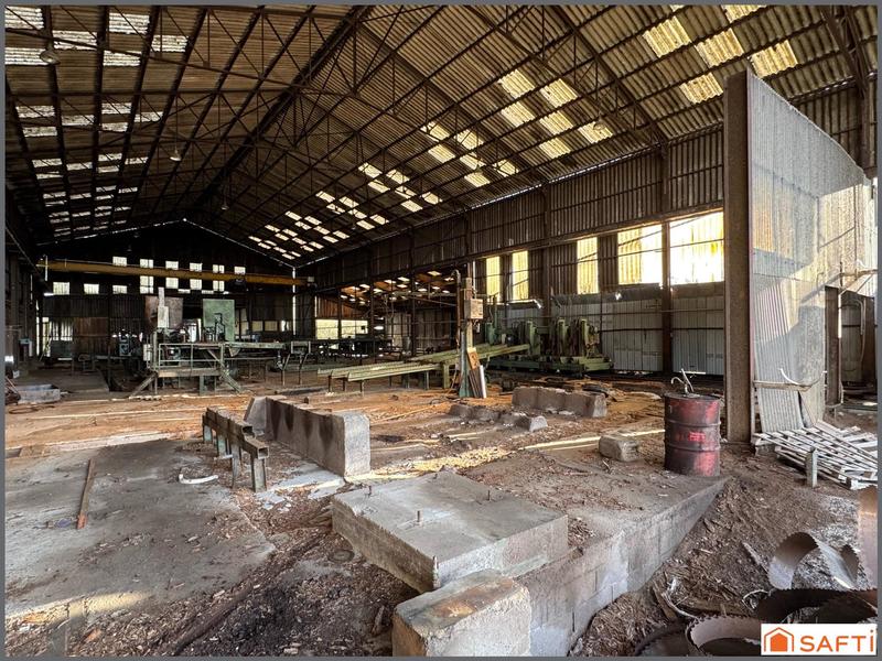 Immeuble - 2 500 m²