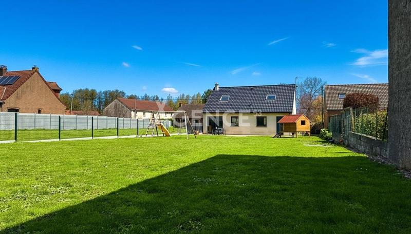 Maison - 115 m² - 4 pièces