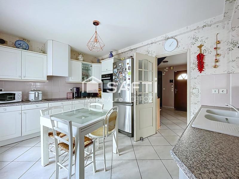 Maison - 148 m² - 6 pièces