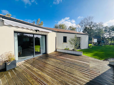 Maison - 137 m² - 5 pièces