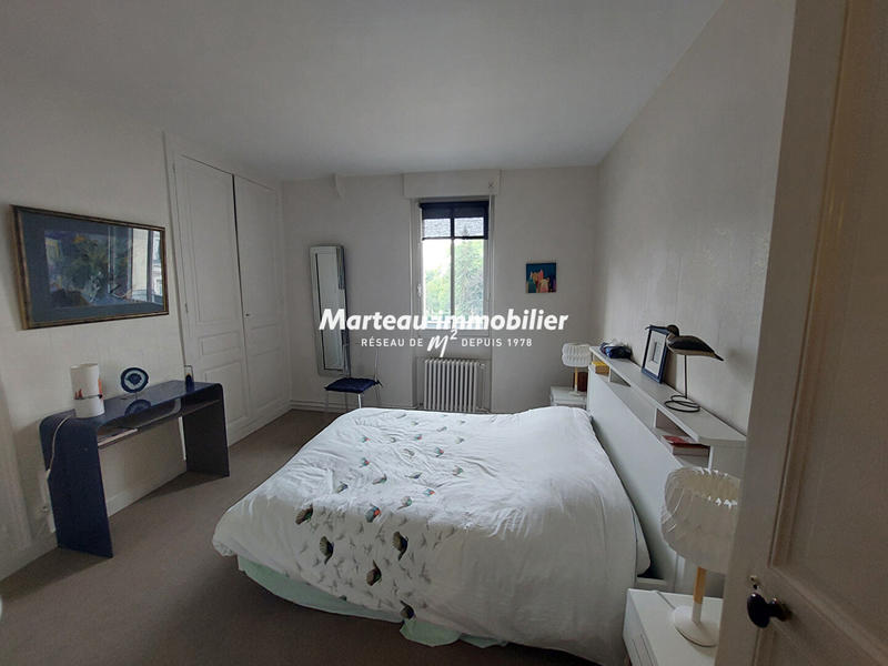 Appartement - 195 m² - 6 pièces
