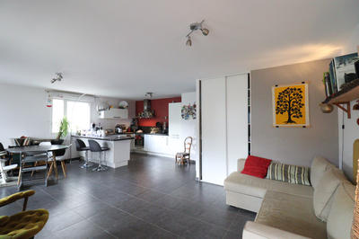 Appartement - 83 m² - 4 pièces