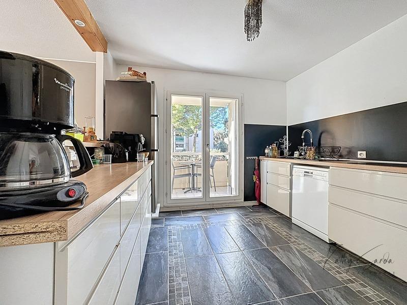 Appartement - 82 m² - 3 pièces