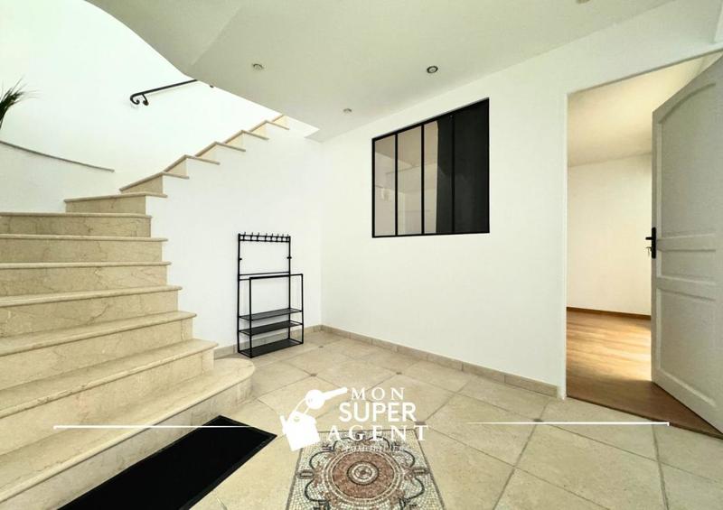 Appartement - 109 m² - 5 pièces