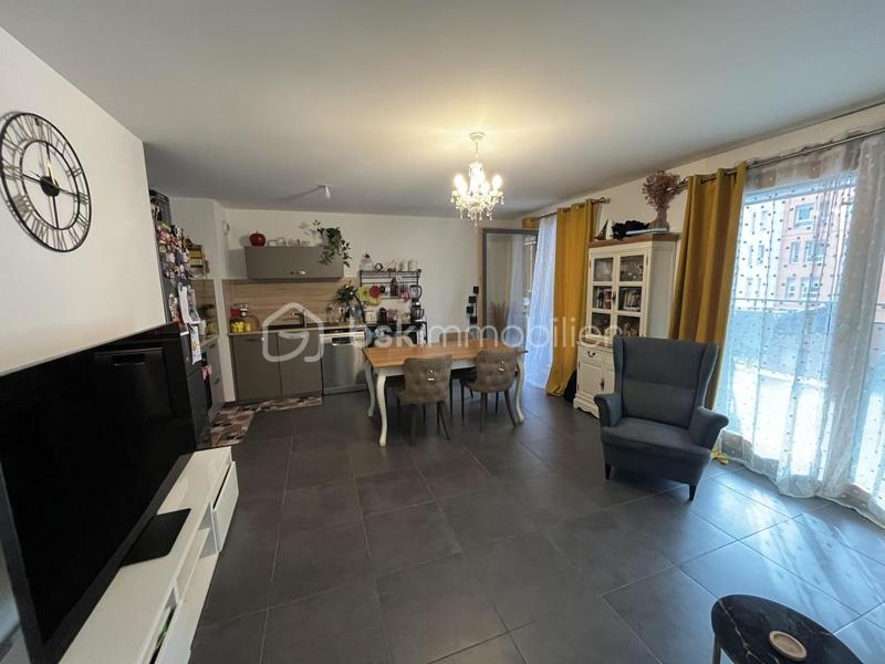 Appartement - 64 m² - 3 pièces