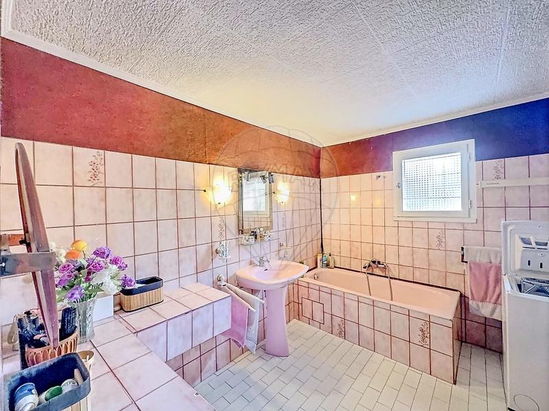 Maison - 80 m² - 3 pièces