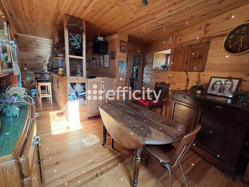 Maison - 122 m² - 6 pièces