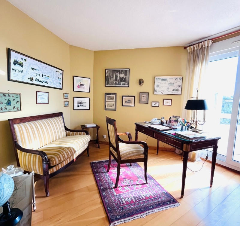 Appartement - 99 m² - 4 pièces