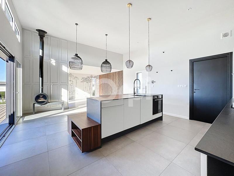 Maison - 128 m² - 5 pièces