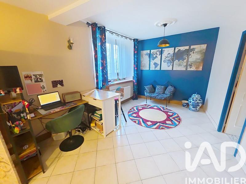 Maison - 229 m² - 9 pièces