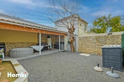 Appartement - 96 m² - 2 pièces