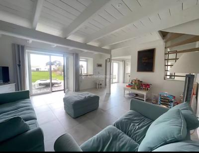 Maison - 120 m² - 5 pièces