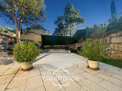 Mas - 141 m² - 6 pièces