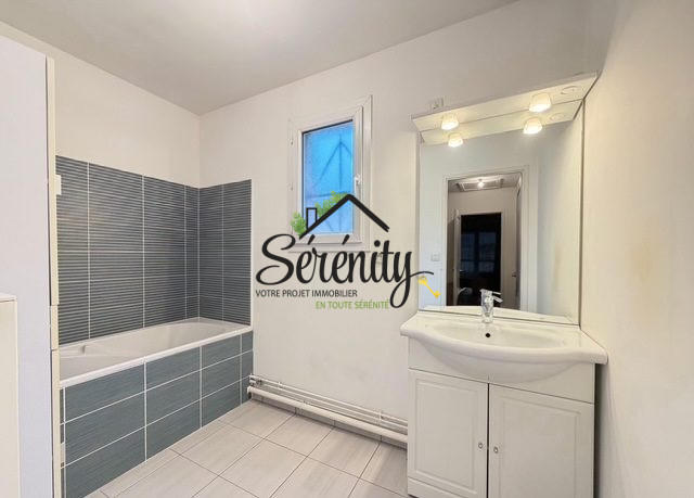 Maison - 89 m² - 4 pièces