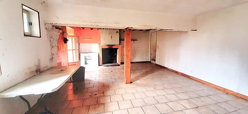 Maison - 243 m² - 11 pièces