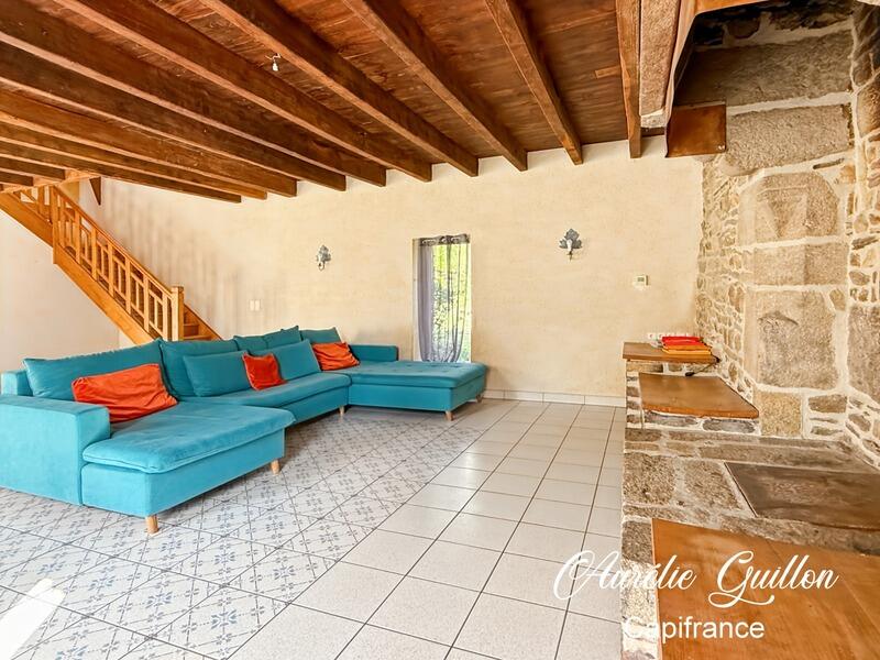 Maison - 181 m² - 7 pièces