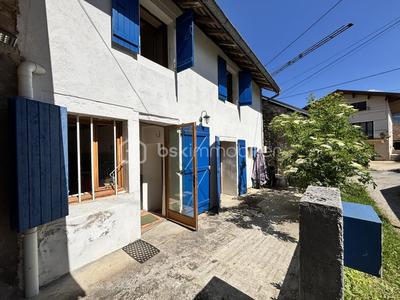 Maison de village - 112 m² - 5 pièces