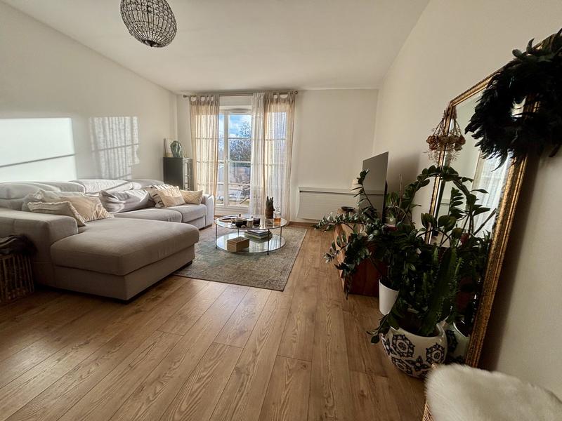 Appartement - 84 m² - 4 pièces