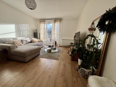 Appartement - 84 m² - 4 pièces