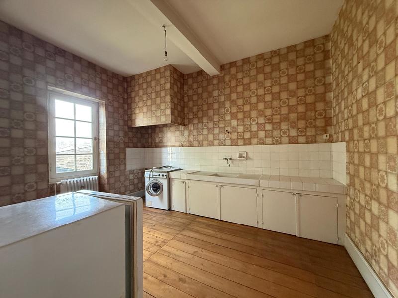 Maison - 290 m² - 6 pièces