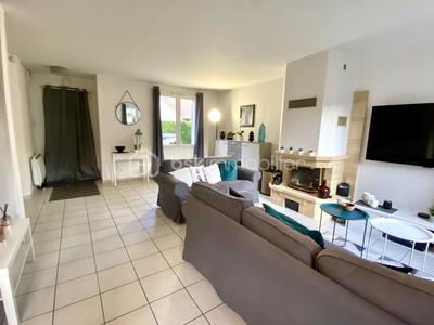 Pavillon - 125 m² - 6 pièces