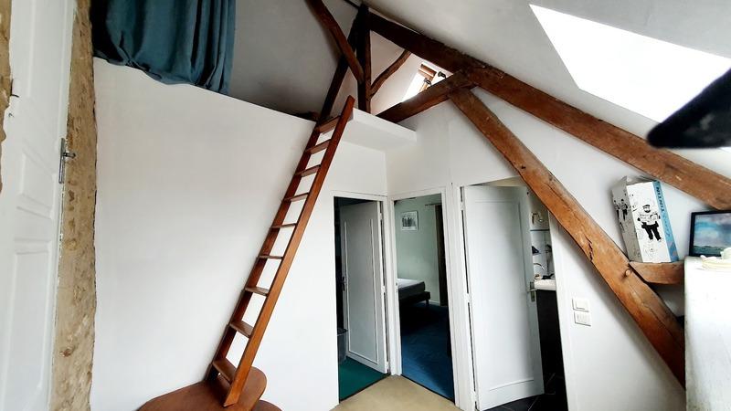 Maison - 220 m² - 7 pièces