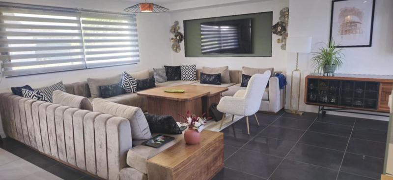 Maison - 170 m² - 7 pièces