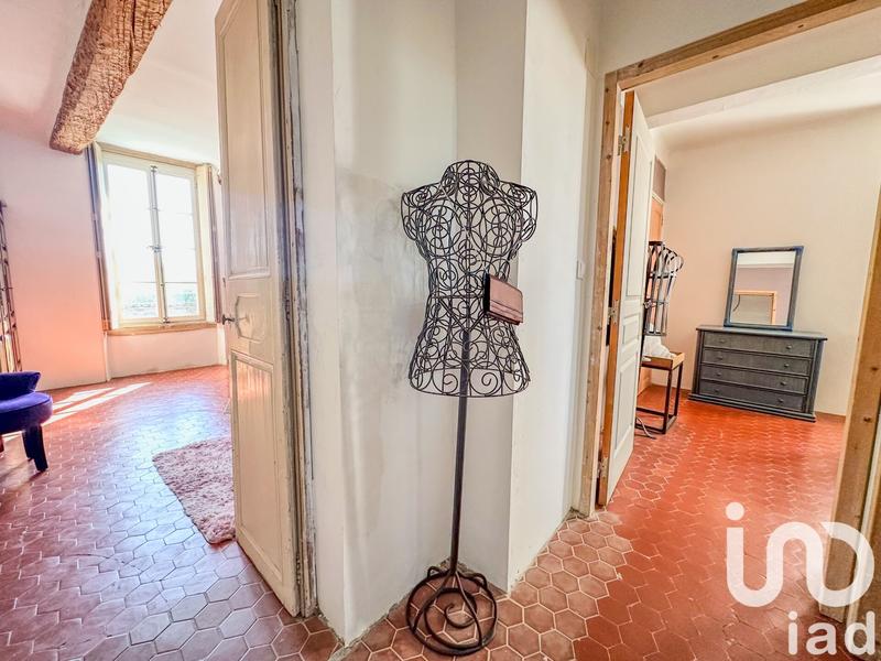 Maison - 736 m² - 15 pièces