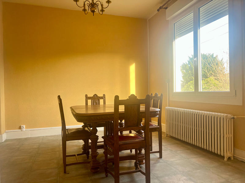 Maison - 84 m² - 5 pièces