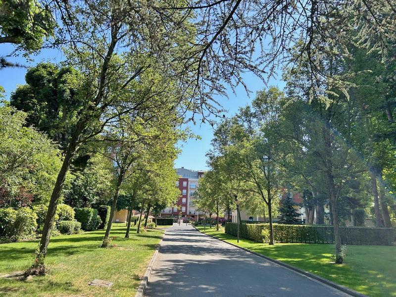 Appartement - 92 m² - 4 pièces