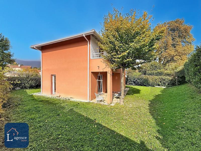 Maison - 94 m² - 4 pièces