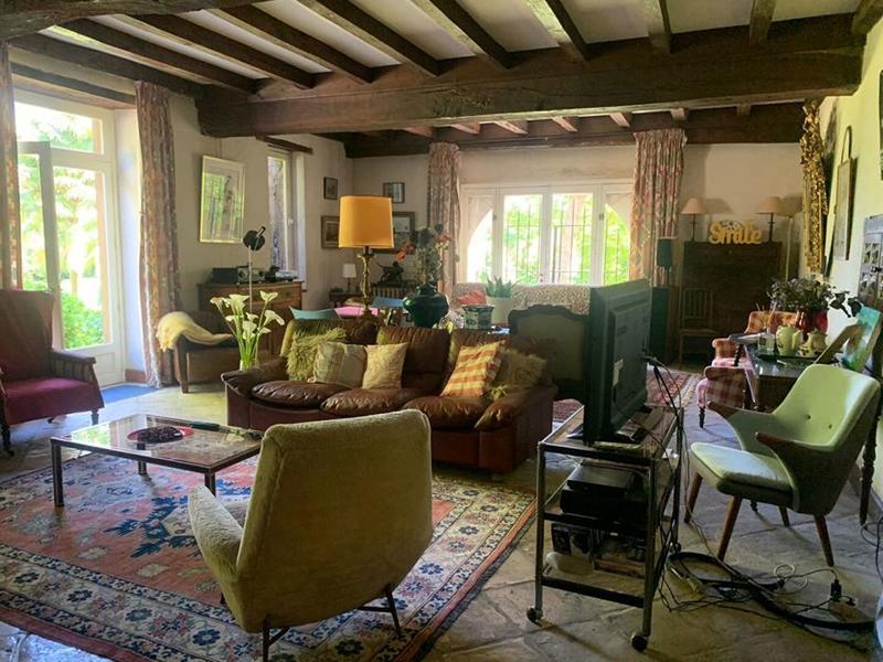 Demeure - 670 m² - 20 pièces