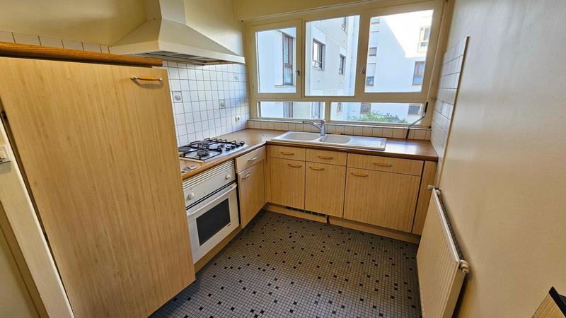 Appartement - 77 m² - 3 pièces