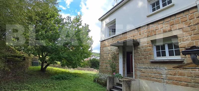 Maison - 84 m² - 4 pièces
