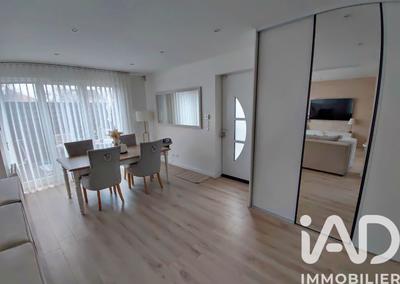 Maison de ville - 103 m² - 5 pièces