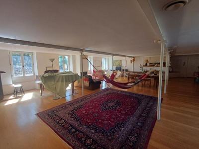 Propriété - 374 m² - 9 pièces