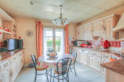 Maison - 142 m² - 6 pièces