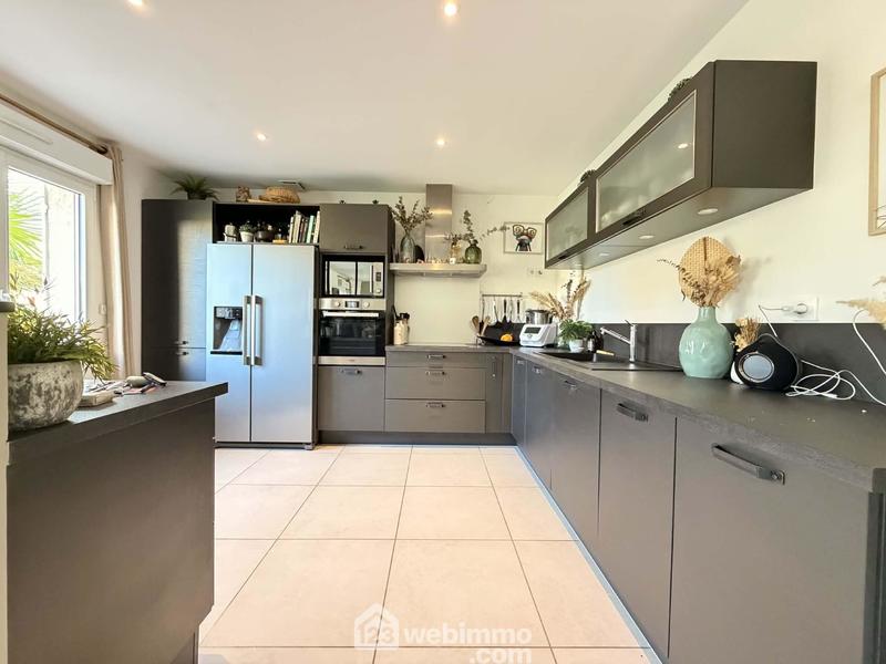 Maison - 152 m² - 5 pièces