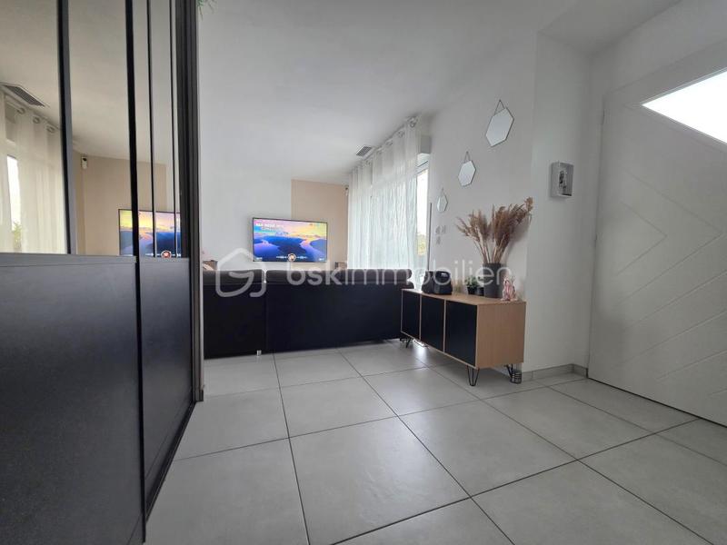 Maison - 93 m² - 4 pièces