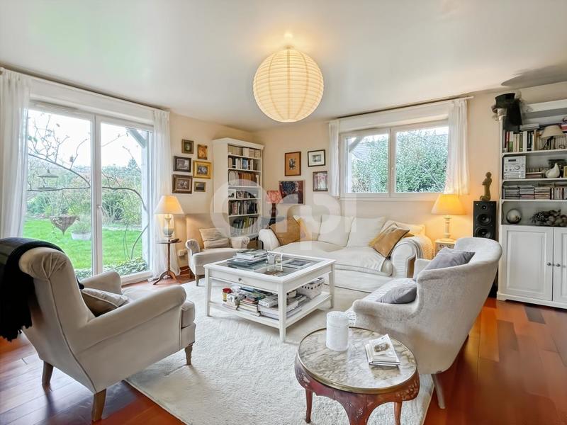 Maison - 142 m² - 5 pièces