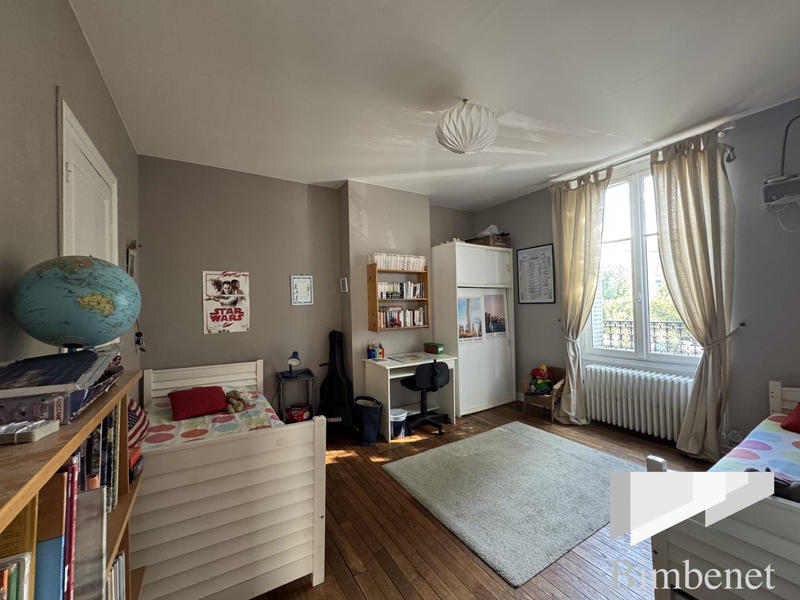 Maison - 172 m² - 8 pièces